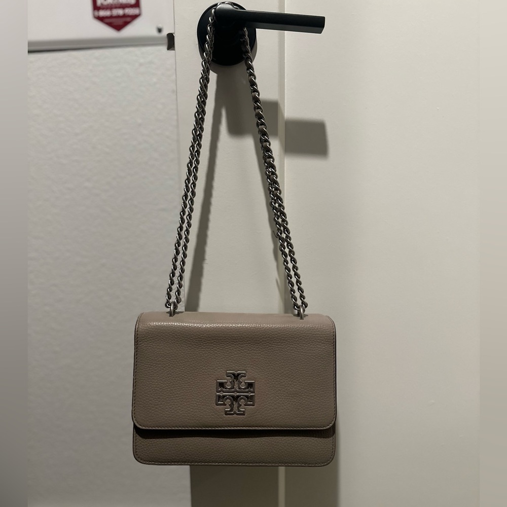 Tory Burch Chain Crossbody Grey